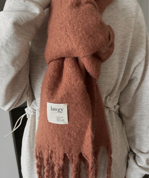 lawgy（ラウジー）の「bulky fluffy muffler / バルキーフラッフィーマフラー（マフラー・レディース・ピンク/イエロー/ベージュ/ブルーグレー/アイボリー・FREE）」の12枚目の写真