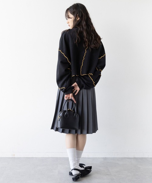 RAGEBLUE（レイジブルー）の「ウェーブメロウ/ショートスウェット（スウェット・レディース・ホワイト/ブラック/ライトブルー・FREE）」の8枚目の写真