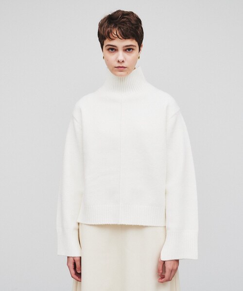 cloenc（クロエンス）の「◆【手洗い可】ハイネックニットプルオーバー（ニット/セーター・レディース・ライトグリーン/ホワイト/ベージュ/グレー系2/アイボリー系2/グレー・02）」の2枚目の写真