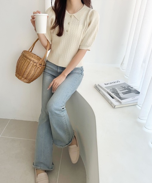 mily bilet(ミウィビレット)の「【mily bilet】知的フェミニンで好印象をプラス。胸刺繍ケーブルニットパフスリーブポロシャツ(半袖)(ポロシャツ・レディース・ピンク/アイボリー/ライトグレー/ネイビー・X-LARGE/SMALL/MEDIUM/LARGE)」の6枚目の写真