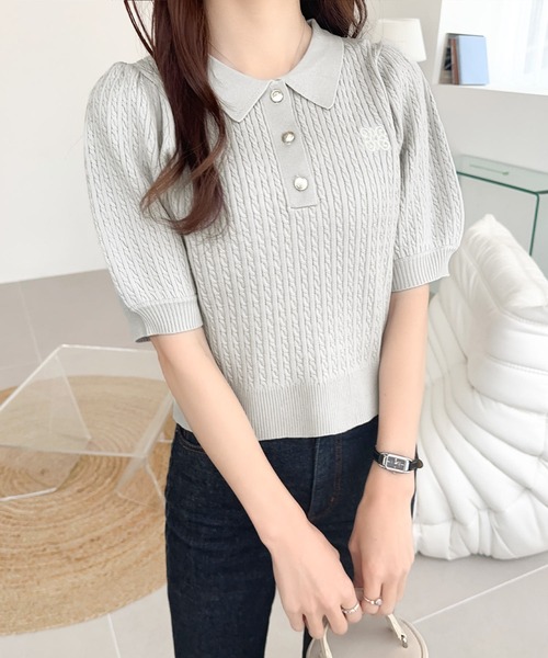 mily bilet(ミウィビレット)の「【mily bilet】知的フェミニンで好印象をプラス。胸刺繍ケーブルニットパフスリーブポロシャツ(半袖)(ポロシャツ・レディース・ピンク/アイボリー/ライトグレー/ネイビー・X-LARGE/SMALL/MEDIUM/LARGE)」の11枚目の写真
