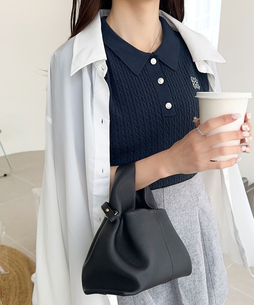 mily bilet(ミウィビレット)の「【mily bilet】知的フェミニンで好印象をプラス。胸刺繍ケーブルニットパフスリーブポロシャツ(半袖)(ポロシャツ・レディース・ピンク/アイボリー/ライトグレー/ネイビー・X-LARGE/SMALL/MEDIUM/LARGE)」の20枚目の写真