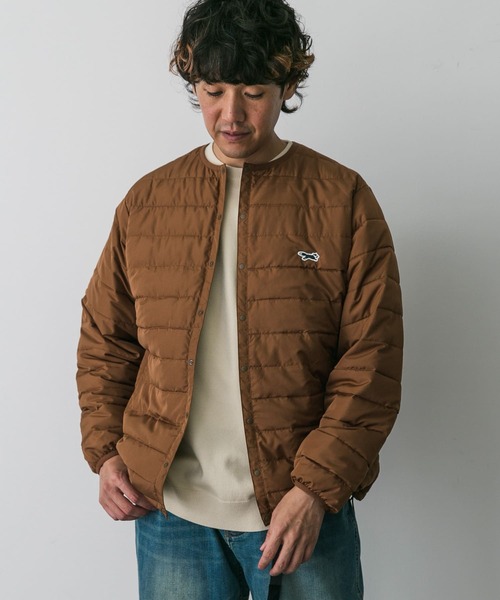 URBAN RESEARCH DOORS（アーバンリサーチドアーズ）の「『Sサイズ/WEB限定』『別注』PENNEYS×DOORS　THE FOX ファイバーダウンブルゾン（ダウンジャケット/コート・メンズ・ブラック/ネイビー/オレンジ/グレー系その他・SMALL/MEDIUM/LARGE）」の17枚目の写真