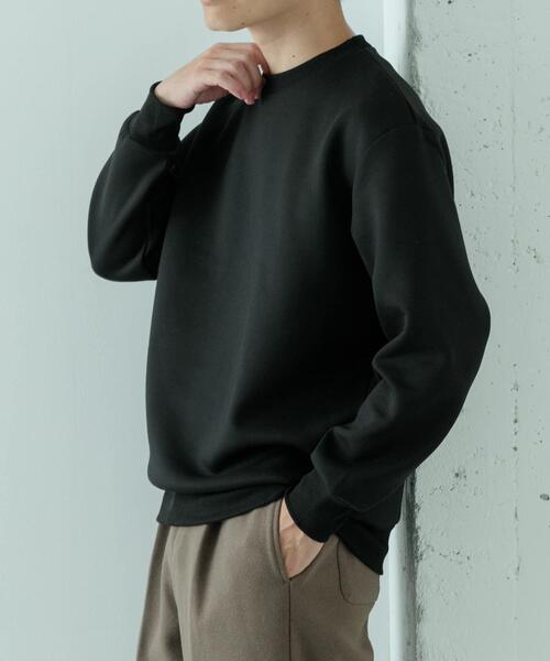 ITEMS URBANRESEARCH（アイテムズ アーバンリサーチ）の「ストレッチダンボール クルーネックプルオーバー（スウェット・メンズ・ブラウン/ブラック/イエロー/ベージュ・LARGE/MEDIUM）」の2枚目の写真