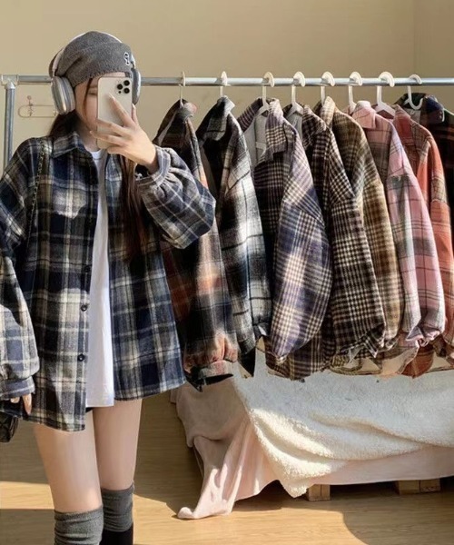 B'day（ビーデイ）の「【 B'day / ビーデー 】レディースソフトネル レトロチェックシャツ（シャツ/ブラウス・レディース・モカ/ネイビー/ブラウン/レッド/ブルー/ブラック・FREE）」の7枚目の写真