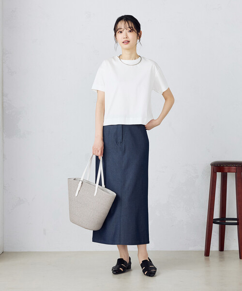 COMME CA ISM（コムサイズム）の「ボックスシルエット クロップド丈 Ｔシャツ（Tシャツ/カットソー・レディース・カーキ/ベージュ/ブラック/ホワイト・MEDIUM/LARGE）」の22枚目の写真