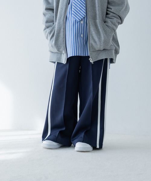 LOWRYS FARM（ローリーズファーム）の「ラインパンツ　  321054（その他パンツ・キッズ・レッド/ネイビー・110cm/120cm/130cm/140cm/150cm）」の20枚目の写真