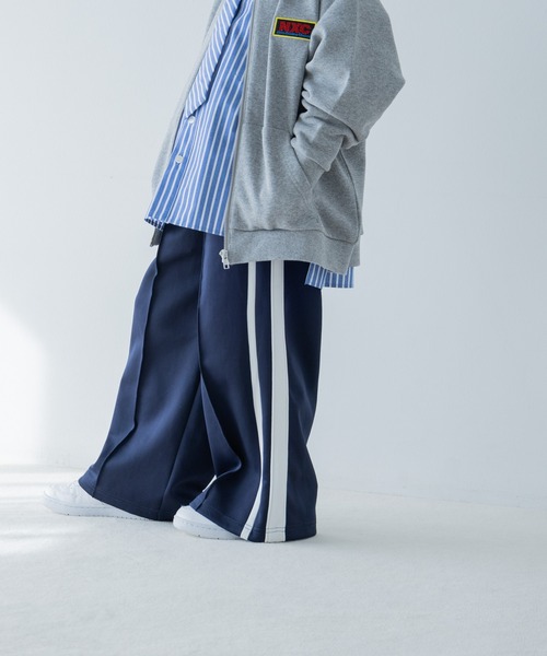 LOWRYS FARM（ローリーズファーム）の「ラインパンツ　  321054（その他パンツ・キッズ・レッド/ネイビー・110cm/120cm/130cm/140cm/150cm）」の21枚目の写真