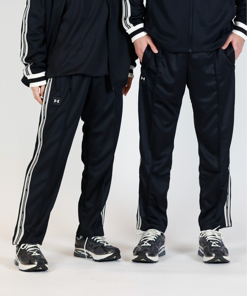 UNDER ARMOUR(アンダーアーマー)の「UAトラックパンツ(ライフスタイル/メンズ)(その他パンツ・メンズ・ブラック・3XL/S/M/XL/2XL/L)」の1枚目の写真