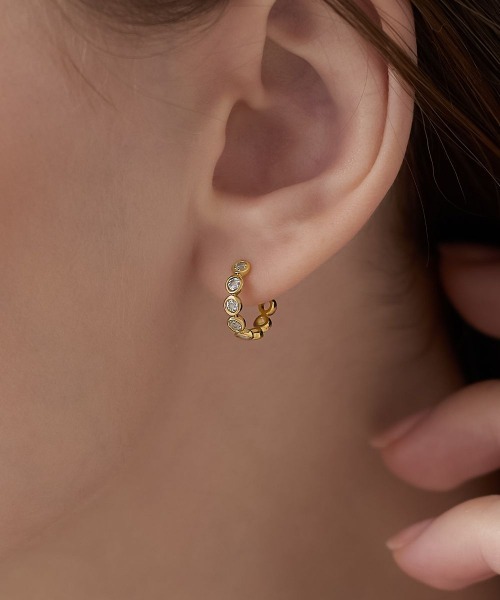 4℃(ヨンドシー)の「【The Tidal】K10イエローゴールド ピアス/片耳用(ピアス(片耳用)・レディース・イエローゴールド・FREE)」の4枚目の写真