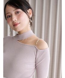 MERCURYDUO | ショルダーパールチェーンカットアウトニット(ニット/セーター)
