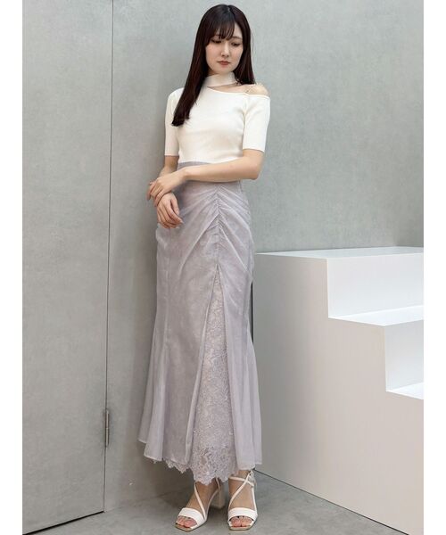 MERCURYDUO（マーキュリーデュオ）の「ショルダーパールチェーンカットアウトニット（ニット/セーター・レディース・オフホワイト/ベージュ/ブラック・FREE）」の9枚目の写真