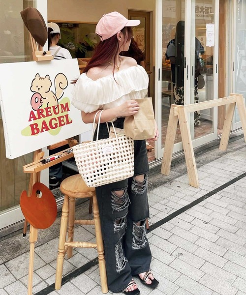 nelliy.(ネルリー)の「オリジナルパッチダメージワイドデニム(デニムパンツ・レディース・ブルー/ブラック・LARGE/MEDIUM)」の22枚目の写真