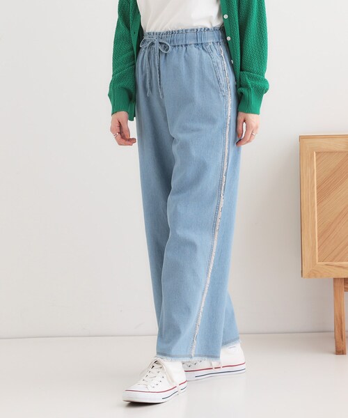 Cutie Blonde（キューティーブロンド）の「【S-LL】フリンジイージーデニムパンツ（デニムパンツ・レディース・ライトブルー/ブルー系その他・01/02/03/04）」の4枚目の写真