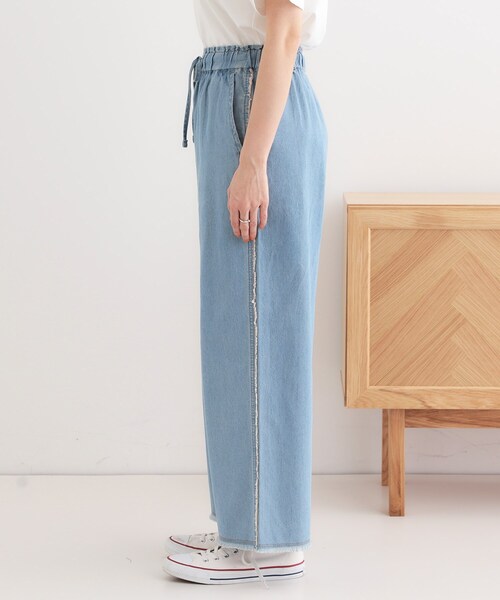 Cutie Blonde（キューティーブロンド）の「【S-LL】フリンジイージーデニムパンツ（デニムパンツ・レディース・ライトブルー/ブルー系その他・01/02/03/04）」の12枚目の写真