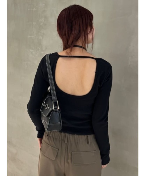 THROW by SLY（スローバイスライ）の「THROW　PAD IN BACK OPEN L/S TOPS パッドイン バックオープン ロングスリーブ トップス（Tシャツ/カットソー・レディース・ブラック/ブラウン・FREE）」の11枚目の写真