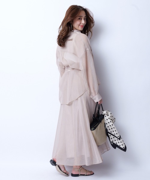 JUSGLITTY（ジャスグリッティー）の「リネンライクシアーシャツ