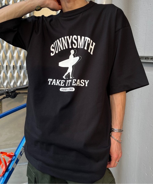 Sunny Smith(サニースミス)の「【SUNNY SMITH】アーチロゴ 11.6オンスウルトラヘヴィーウェイトTシャツ(CP)(Tシャツ/カットソー・メンズ・チャコール/ブラック・L/M)」の7枚目の写真