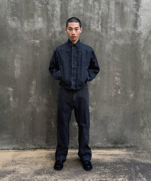 JIAN YE（ジェンイェ）の「BANYONGJIU JKT（デニムジャケット・メンズ・ブラック/インディゴブルー・L/M）」の6枚目の写真