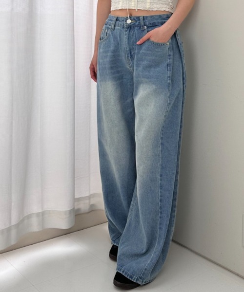 gossip!ロサンゼルス(ゴシップロサンゼルス)の「ウォッシュ加工 ワイドデニム(デニムパンツ・レディース・ブルー/ブラック/ライトブルー・S/M)」の5枚目の写真