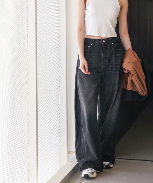 gossip!ロサンゼルス(ゴシップロサンゼルス)の「ウォッシュ加工 ワイドデニム(デニムパンツ・レディース・ブルー/ブラック/ライトブルー・S/M)」の17枚目の写真