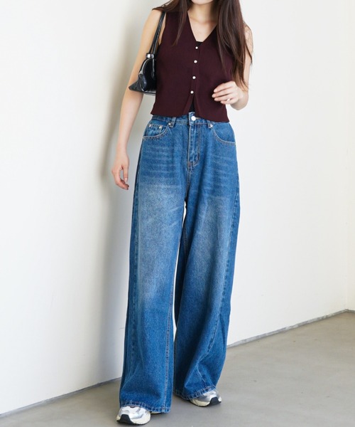 gossip!ロサンゼルス(ゴシップロサンゼルス)の「ウォッシュ加工 ワイドデニム(デニムパンツ・レディース・ブルー/ブラック/ライトブルー・S/M)」の20枚目の写真