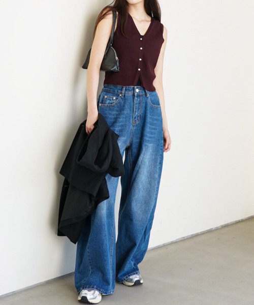 gossip!ロサンゼルス(ゴシップロサンゼルス)の「ウォッシュ加工 ワイドデニム(デニムパンツ・レディース・ブルー/ブラック/ライトブルー・S/M)」の18枚目の写真