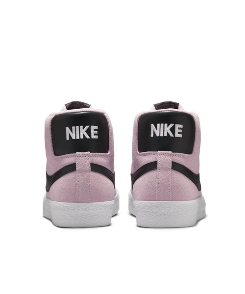 NIKE SB（ナイキエスビー）の「NIKE SB/ナイキエスビー メンズ レディース スニーカー スケシュー SB ズーム ブレーザー MID  FD0731-601（スニーカー・メンズ・ピンク・23.0cm/23.5cm/24.0cm/24.5cm/25.0cm/25.5cm/26.0cm/28.5cm/28.0cm/29.0cm/27.0cm/26.5cm/27.5cm）」の4枚目の写真