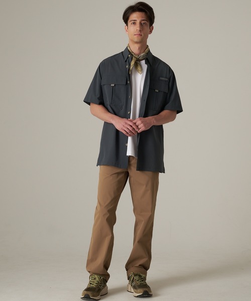 Eddie Bauer(エディーバウアー)の「ホライゾン ガイド チノパンツ(チノパンツ・メンズ・サファリグリーン/ライトベージュ/ブラック・M/XXL/XL/L)」の7枚目の写真