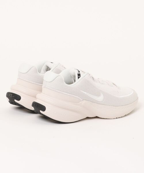 NIKE(ナイキ)の「《NIKE》ウィメンズ NSC コンフォート(スニーカー・レディース・ブラック×ブラック/ホワイト系その他/ブラック×ホワイト/ホワイト/ホワイト系その他2/グレー系その他・22.5cm/23.0cm/23.5cm/24.0cm/24.5cm/25.0cm)」の7枚目の写真