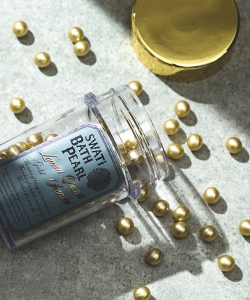 MILLION CARATS(ミリオンカラッツ)の「【SWATi】日本で唯一の製法で作られた、ラグジュアリーなバスタイムを演出する特別な入浴料 バスパール(入浴剤・バスケア・レディース・オフホワイト/ピンク/ゴールド・FREE)」の1枚目の写真