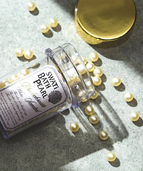 MILLION CARATS(ミリオンカラッツ)の「【SWATi】日本で唯一の製法で作られた、ラグジュアリーなバスタイムを演出する特別な入浴料 バスパール(入浴剤・バスケア・レディース・オフホワイト/ピンク/ゴールド・FREE)」の6枚目の写真