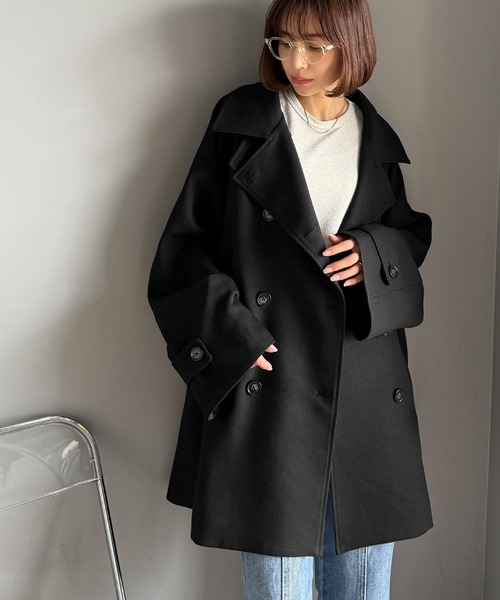 新品未使用！☆ELLIE☆ケープコート☆ブラック ellie ケープコート ブラック - メルカリ