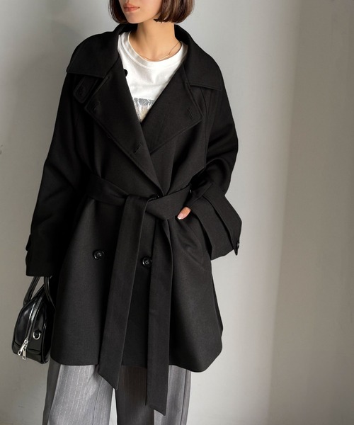 classicalelf（クラシカルエルフ）の「春のベストバイ。瞬間、きちんと見え。1枚あれば着回し自由自在。ケープ付きスタンドカラーミドル丈コート（ベルト付き）（トレンチコート・レディース・モカ/ベージュ/ブラック・SMALL/MEDIUM/LARGE/X-LARGE）」の18枚目の写真