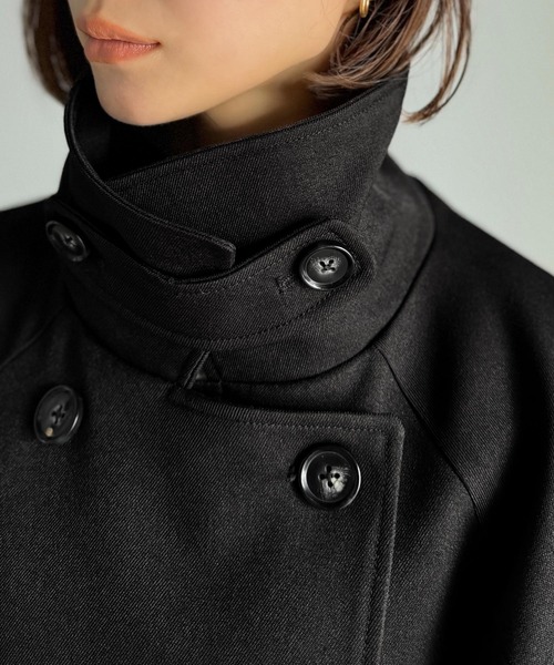 classicalelf（クラシカルエルフ）の「春のベストバイ。瞬間、きちんと見え。1枚あれば着回し自由自在。ケープ付きスタンドカラーミドル丈コート（ベルト付き）（トレンチコート・レディース・モカ/ベージュ/ブラック・SMALL/MEDIUM/LARGE/X-LARGE）」の22枚目の写真