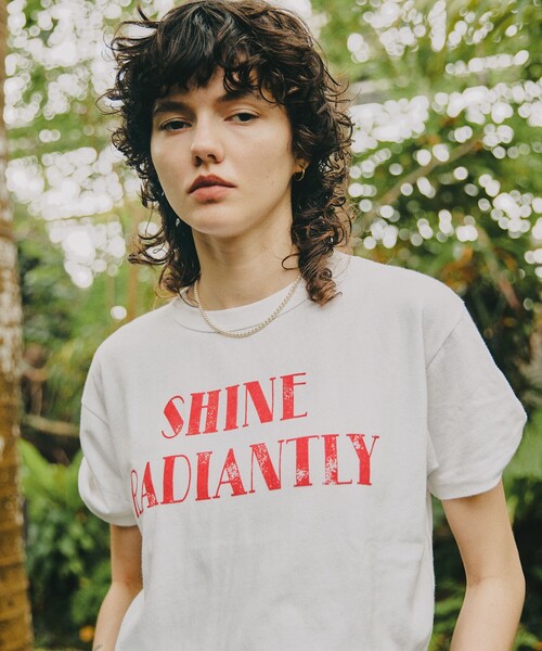 Freada シャツ　ホワイト　フリーダ セール】Freada/フリーダ Used Essence PRINT Tシャツ（Tシャツ