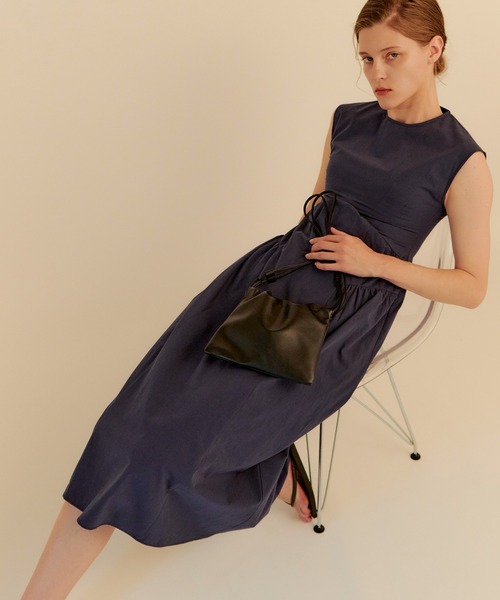 kiehtova（キエトヴァ）の「【kiehtova】BREEZE COTTON DRESS/ブリーズ コットン ドレス KTWR35（ワンピース・レディース・ブラック/ホワイト/ネイビー・M/L）」の3枚目の写真
