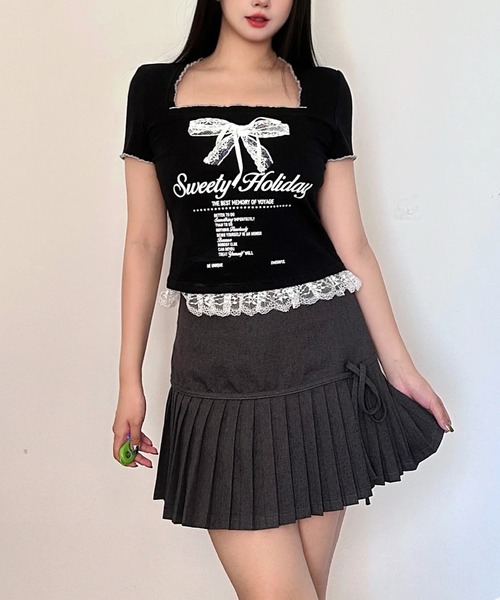 AsheKsha(アシクシャ)の「【新作】ファッショナブルなスウィートフリルショートスリーブTシャツ(Tシャツ/カットソー・レディース・ブラック・F)」の7枚目の写真