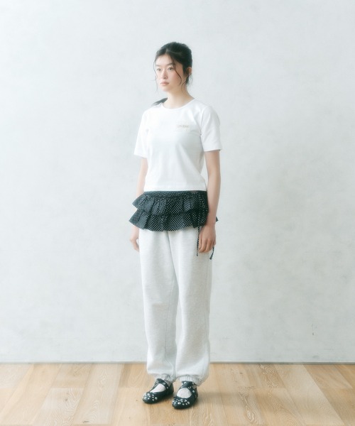 FCMM(エフシーエムエム)の「【日本限定】TAG TEE / タグTEE(Tシャツ/カットソー・レディース・ブラック/オフホワイト/グレー/ライトグリーン・SMALL/MEDIUM)」の6枚目の写真