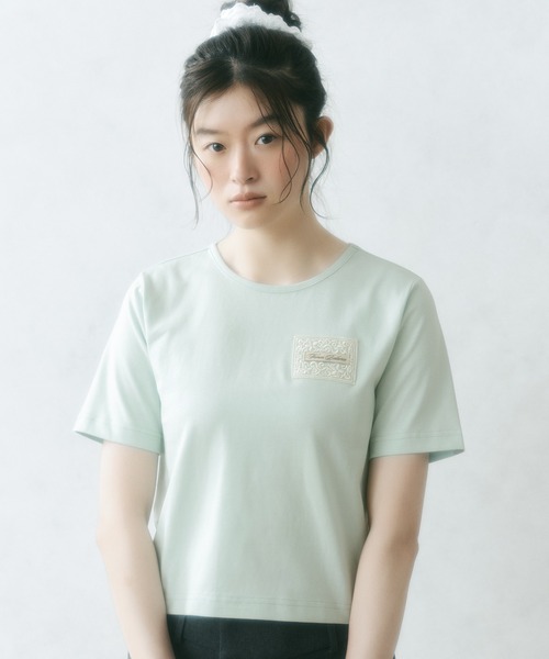 FCMM(エフシーエムエム)の「【日本限定】TAG TEE / タグTEE(Tシャツ/カットソー・レディース・ブラック/オフホワイト/グレー/ライトグリーン・SMALL/MEDIUM)」の21枚目の写真