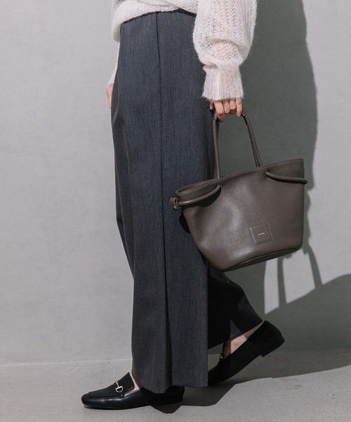 Beau're（ヴュレ）の「【BEAURE】B-25344　ロープハンドルラウンドトートバッグ（ハンドバッグ・レディース・ベージュ/シルバー/グレー/ブラック・FREE）」の18枚目の写真