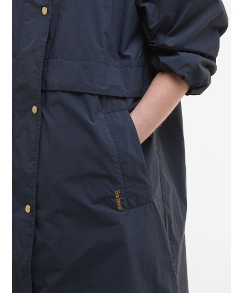 Barbour(バブアー)の「Naboo シャワープルーフジャケット(ナイロンジャケット・レディース・ネイビー/ブラウン・8/10)」の12枚目の写真