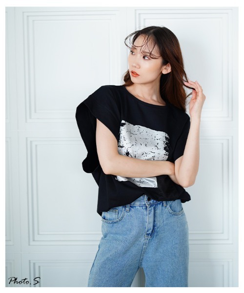 Sawa a la mode(サワアラモード)の「プリントコットンTシャツ(Tシャツ/カットソー・レディース・ホワイト/ブラック・FREE)」の3枚目の写真