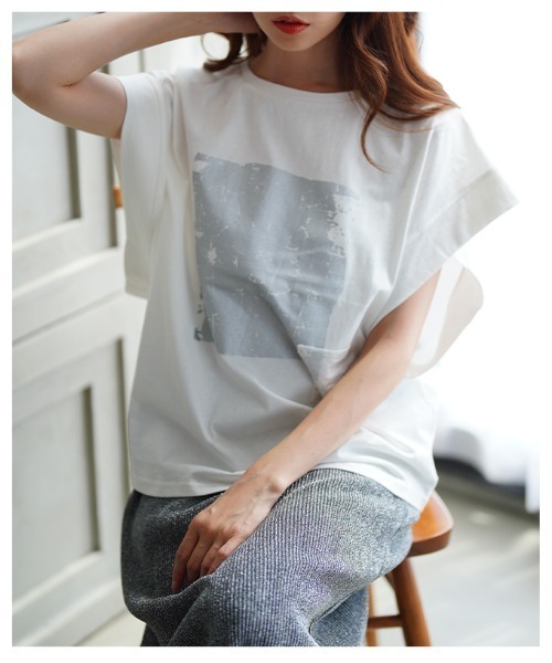 Sawa a la mode(サワアラモード)の「プリントコットンTシャツ(Tシャツ/カットソー・レディース・ホワイト/ブラック・FREE)」の11枚目の写真