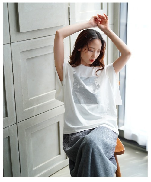 Sawa a la mode(サワアラモード)の「プリントコットンTシャツ(Tシャツ/カットソー・レディース・ホワイト/ブラック・FREE)」の8枚目の写真
