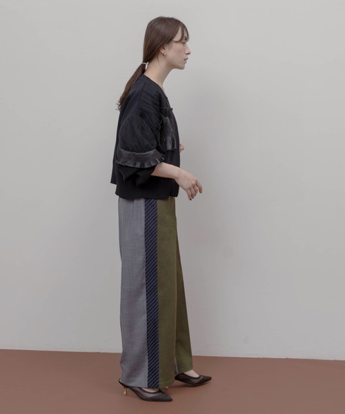 シャーリングフリルニットブルゾン（ブルゾン）｜Eimee Law（エイミー