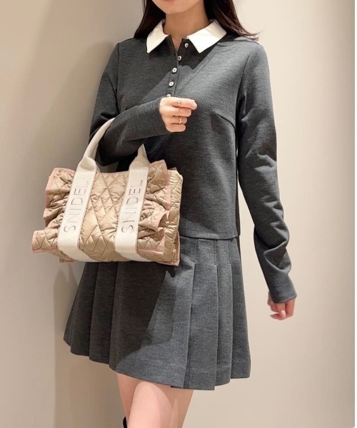 SNIDEL（スナイデル）の「衿つきプリーツカットミニワンピース（ワンピース・レディース・グリーン/ブラック/グレー・0/1）」の8枚目の写真