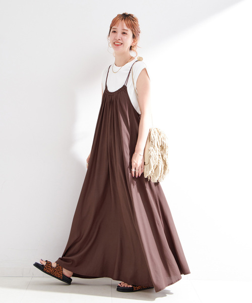 B.C STOCK(ベーセーストック)の「手洗い可 / レーヨンポプリンキャミワンピース(ワンピース・レディース・ブラック/ブラウン・FREE)」の1枚目の写真