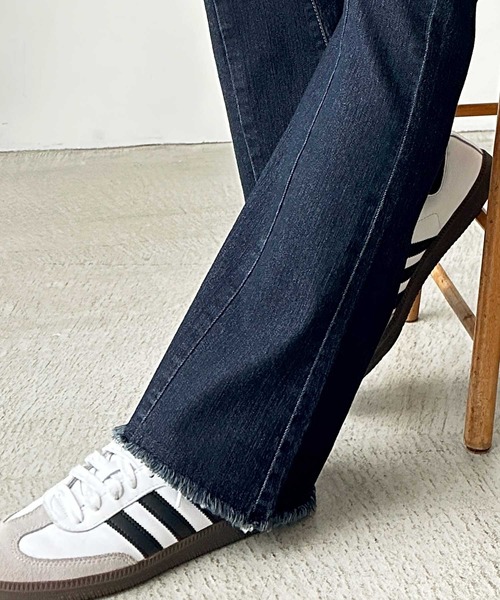 GeeRA（ジーラ）の「【S-LLサイズ展開】センターシームフレアデニムパンツ（デニムパンツ・レディース・ネイビー/ブルー・SMALL/MEDIUM/LARGE/X-LARGE）」の20枚目の写真