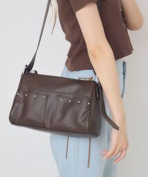 スタッズ付ショルダーBAG